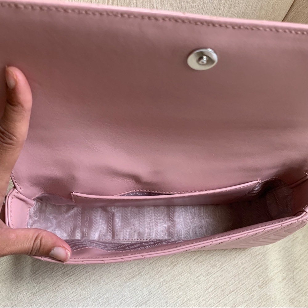 PRADA Shoulder bag - Picture 3 of 7